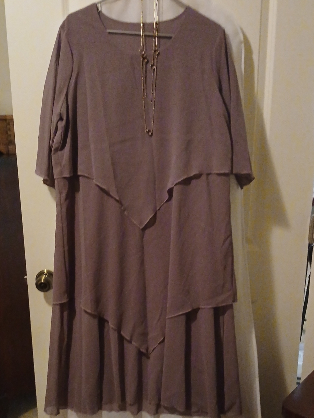 Elegant Layered Mauve Women's Dress